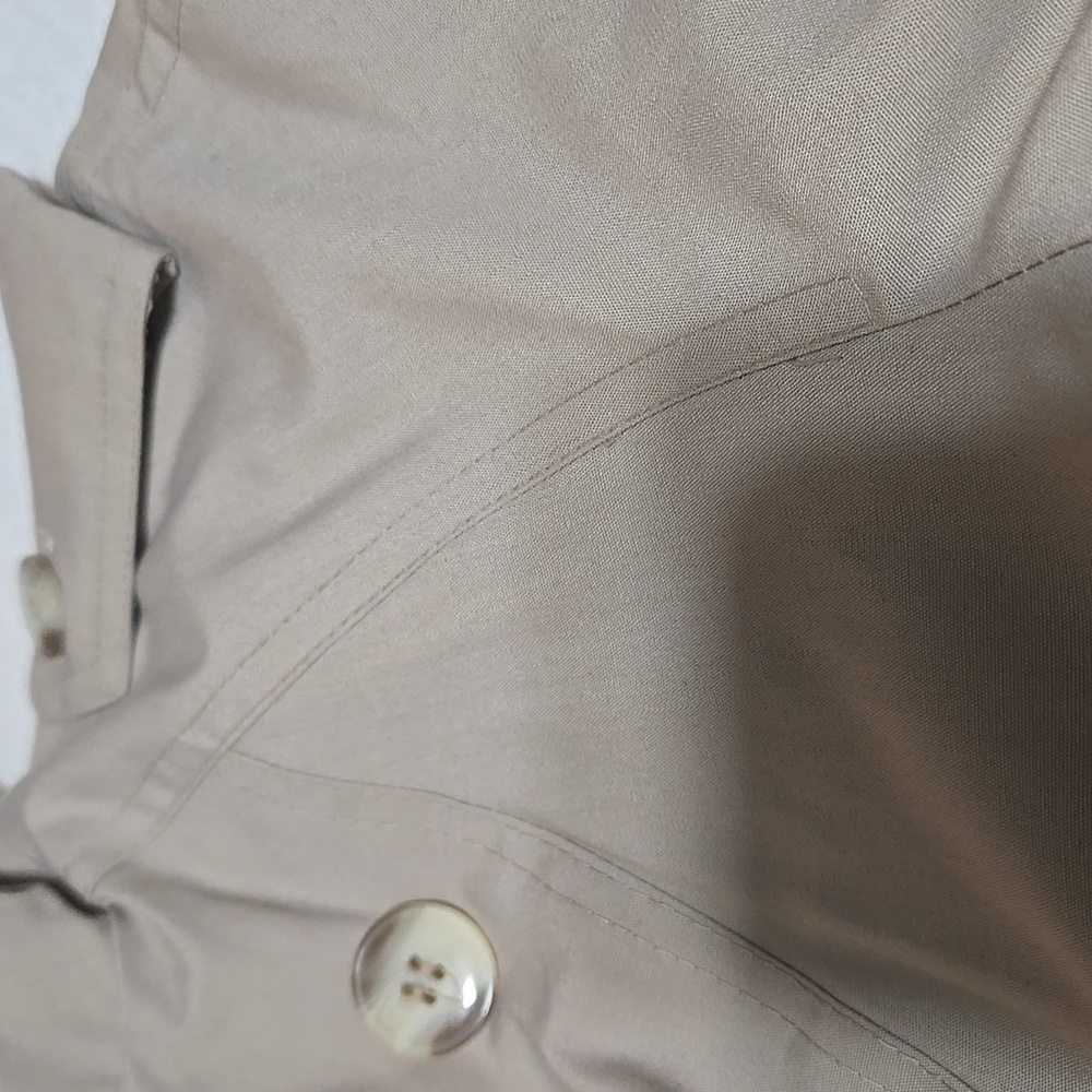 Warm Vintage Elegant Tan Trench Coat - Picture 8 of 12